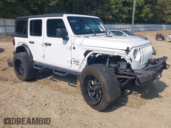 ✅ 2020 Jeep Wrangler Unlimited Freedom • VIN: 1C4HJXDN7LW113718 • Lot: 43242061. Wystawiony na IAAI z przebiegiem 81 609 mil. Bezpłatny archiwum sprzedaży aukcyjnych z USA i szczegółowy raport historii pojazdu na DreamBid. Zdjęcie 1.