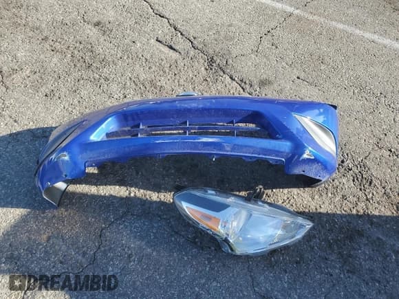 ✅ 2016 Nissan Versa SV • VIN: 3N1CN7AP8GL907047 • Lot: 89803105. Listed on Copart with 95,344 mi. Free auction sales archive from the USA and detailed vehicle history report at DreamBid. Image 12.