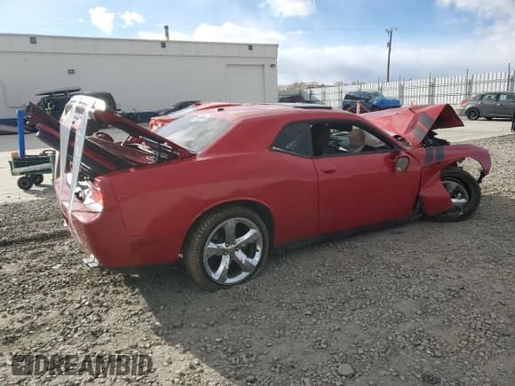✅ 2013 Dodge Challenger R/T Classic • VIN: 2C3CDYBT7DH549465 • Lot: 45142545. Wystawiony na Copart z przebiegiem Nie podano. Bezpłatny archiwum sprzedaży aukcyjnych z USA i szczegółowy raport historii pojazdu na DreamBid. Zdjęcie 3.