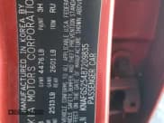 ✅ 2008 Kia Rondo LX • VIN: KNAFG525487209835 • Lot: 76913274. Wystawiony na Copart z przebiegiem 148 341 mil. Bezpłatny archiwum sprzedaży aukcyjnych z USA i szczegółowy raport historii pojazdu na DreamBid. Zdjęcie 14.