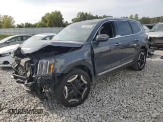 ✅ 2023 Kia Telluride S • VIN: 5XYP6DGCXPG397306 • Lot: 71801225. Wystawiony na Copart z przebiegiem 165 985 mil. Bezpłatny archiwum sprzedaży aukcyjnych z USA i szczegółowy raport historii pojazdu na DreamBid. Zdjęcie 1.