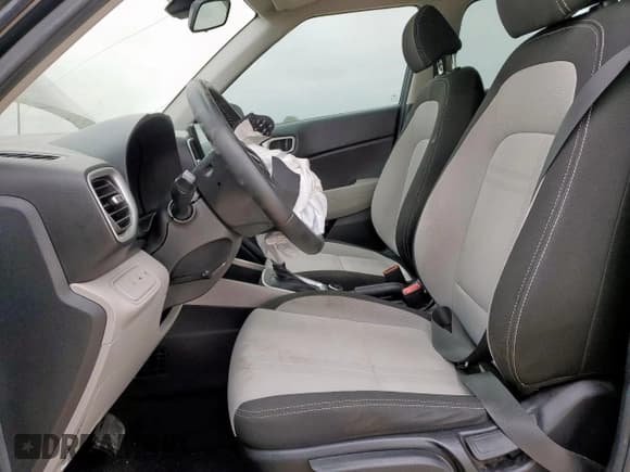 ✅ 2022 Hyundai Venue Limited • VIN: KMHRC8A39NU133616 • Lot: 57070405. Listed on Copart with Not provided. Free auction sales archive from the USA and detailed vehicle history report at DreamBid. Image 7.