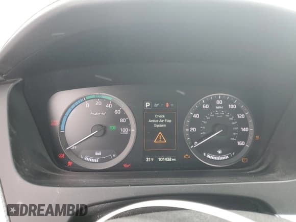 ✅ 2016 Hyundai Sonata SE • VIN: KMHE24L10GA037187 • Lot: 46447213. Listed on Copart with 101,432 mi. Free auction sales archive from the USA and detailed vehicle history report at DreamBid. Image 9.