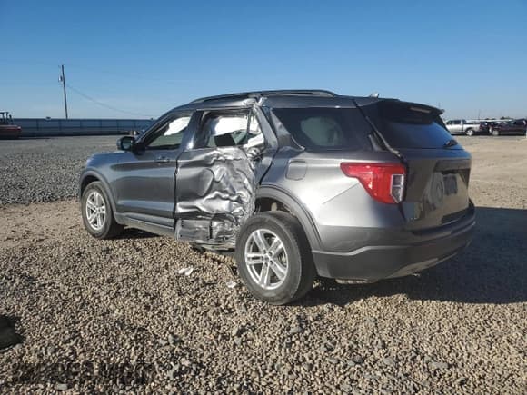 ✅ 2020 Ford Explorer XLT • VIN: 1FMSK7DH4LGC50070 • Лот: 86666745. Опубликован ранее на Copart с пробегом 116 865 миль. Бесплатный доступ к архиву аукционных продаж из США и подробный отчёт об истории автомобиля на DreamBid. Изображение 2.