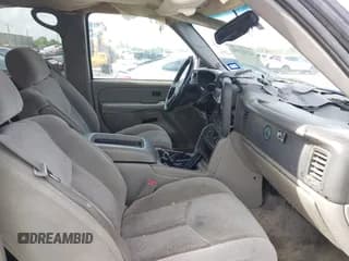 ✅ 2003 Chevrolet Suburban LT • VIN: 3GNFK16Z23G105100 • Лот: 42517356. Опубликован ранее на IAAI с пробегом 234 866 миль. Бесплатный доступ к архиву аукционных продаж из США и подробный отчёт об истории автомобиля на DreamBid. Изображение 5.