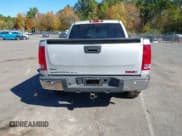 ✅ 2011 GMC Sierra 1500 SLE • VIN: 3GTP2VE37BG396628 • Lot: 43469035. Listed on IAAI with 181,324 mi. Free auction sales archive from the USA and detailed vehicle history report at DreamBid. Image 17.