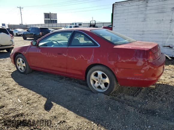 ✅ 2000 Honda Accord EX • VIN: 1HGCG2257YA024414 • Lot: 91969775. Listed on Copart with 276,247 mi. Free auction sales archive from the USA and detailed vehicle history report at DreamBid. Image 2.