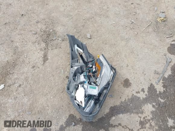 ✅ 2018 Ford Explorer XLT • VIN: 1FM5K8D84JGA02983 • Lot: 43463900. Wystawiony na IAAI z przebiegiem 61 514 mil. Bezpłatny archiwum sprzedaży aukcyjnych z USA i szczegółowy raport historii pojazdu na DreamBid. Zdjęcie 12.