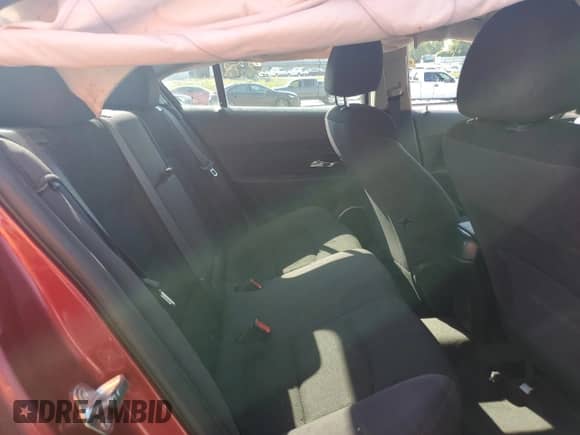 2013 Chevrolet Cruze 1LT z VIN 1G1PC5SB9D7329609, wystawiony jako Copart lot #68969835 z przebiegiem Nie podano mil oraz Szkoda całkowita • Salvage title. Historia ofert i sprzedaży dostępna na DreamBid. Obrazek 10.