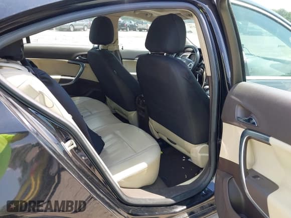 ✅ 2011 Buick Regal CXL RL2 • VIN: 2G4GP5ECXB9214654 • Lot: 42585278. Listed on IAAI with 128,410 mi. Free auction sales archive from the USA and detailed vehicle history report at DreamBid. Image 8.