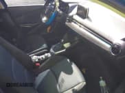 ✅ 2016 Scion iA • VIN: 3MYDLBZV5GY138444 • Лот: 43580512. Опубликован ранее на IAAI с пробегом 223 120 миль. Бесплатный доступ к архиву аукционных продаж из США и подробный отчёт об истории автомобиля на DreamBid. Изображение 5.