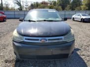 ✅ 2011 Ford Focus S • VIN: 1FAHP3EN0BW139734 • Лот: 71111475. Опубликован ранее на Copart с пробегом 188 695 миль. Бесплатный доступ к архиву аукционных продаж из США и подробный отчёт об истории автомобиля на DreamBid. Изображение 5.