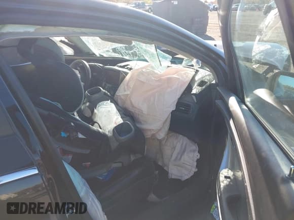 ✅ 2012 Chevrolet Volt • VIN: 1G1RD6E42CU112766 • Лот: 43491880. Опубликован ранее на IAAI с пробегом Не указан. Бесплатный доступ к архиву аукционных продаж из США и подробный отчёт об истории автомобиля на DreamBid. Изображение 5.