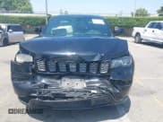 ✅ 2018 Jeep Grand Cherokee Altitude • VIN: 1C4RJEAG2JC428536 • Lot: 42472960. Wystawiony na IAAI z przebiegiem 74 631 mil. Bezpłatny archiwum sprzedaży aukcyjnych z USA i szczegółowy raport historii pojazdu na DreamBid. Zdjęcie 12.