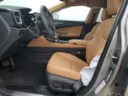 ✅ 2025 Lexus NX 250 Premium • VIN: 2T2GDCAZ2SC017727 • Lot: 90139115. Wystawiony na Copart z przebiegiem 13 925 mil. Bezpłatny archiwum sprzedaży aukcyjnych z USA i szczegółowy raport historii pojazdu na DreamBid. Zdjęcie 7.