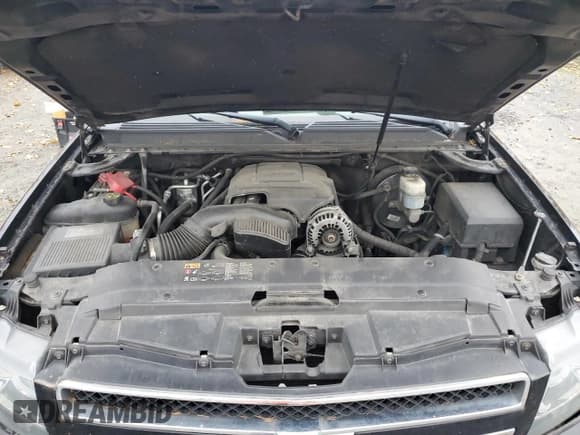 ✅ 2013 Chevrolet Suburban LT • VIN: 1GNSKJE7XDR359184 • Lot: 91702295. Wystawiony na Copart z przebiegiem 234 839 mil. Bezpłatny archiwum sprzedaży aukcyjnych z USA i szczegółowy raport historii pojazdu na DreamBid. Zdjęcie 12.