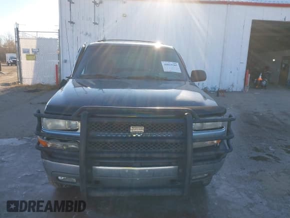 ✅ 2002 Chevrolet Tahoe LS • VIN: 1GNEK13V82J180328 • Лот: 40810285. Опубликован ранее на IAAI с пробегом 210 728 миль. Бесплатный доступ к архиву аукционных продаж из США и подробный отчёт об истории автомобиля на DreamBid. Изображение 17.