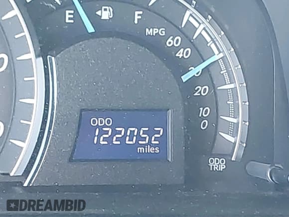 ✅ 2014 Toyota Camry LE • VIN: 4T4BF1FK0ER422406 • Lot: 43228711. Wystawiony na IAAI z przebiegiem 122 052 mil. Bezpłatny archiwum sprzedaży aukcyjnych z USA i szczegółowy raport historii pojazdu na DreamBid. Zdjęcie 15.