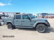 ✅ 2024 Jeep Gladiator Sport S • VIN: 1C6HJTAG9RL112537 • Lot: 43603543. Wystawiony na IAAI z przebiegiem 16 711 mil. Bezpłatny archiwum sprzedaży aukcyjnych z USA i szczegółowy raport historii pojazdu na DreamBid. Zdjęcie 13.