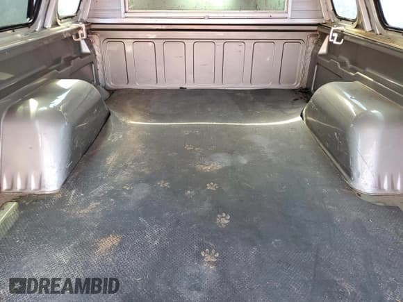 ✅ 2000 Chevrolet S-10 LS • VIN: 1GCCS19W7Y8296104 • Лот: 68225064. Опубликован ранее на Copart с пробегом Не указан. Бесплатный доступ к архиву аукционных продаж из США и подробный отчёт об истории автомобиля на DreamBid. Изображение 11.