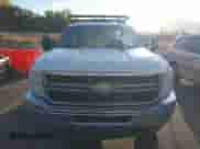 2011 Chevrolet Silverado 2500HD Work Truck z VIN 1GC0KVCG8BZ403514, wystawiony jako IAAI lot #43476303 z przebiegiem 224 583 mil mil oraz . Historia ofert i sprzedaży dostępna na DreamBid. Obrazek 13.