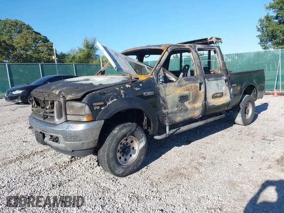 ✅ 2002 Ford F-350 XL • VIN: 1FTSW31S12EA50744 • Lot: 43397680. Listed on IAAI with 150,000 mi. Free auction sales archive from the USA and detailed vehicle history report at DreamBid. Image 2.