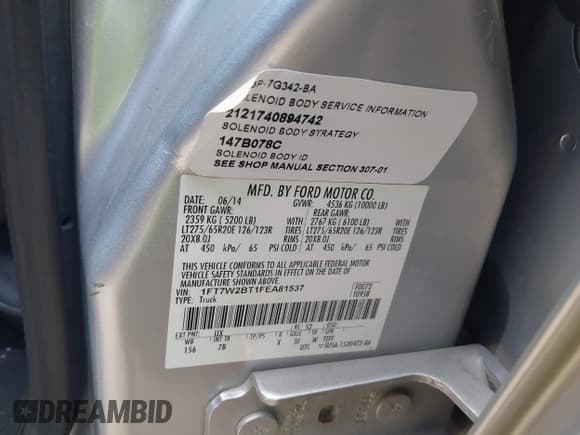 ✅ 2015 Ford F-250 Lariat • VIN: 1FT7W2BT1FEA81537 • Lot: 43027027. Listed on IAAI with 297,337 mi. Free auction sales archive from the USA and detailed vehicle history report at DreamBid. Image 9.