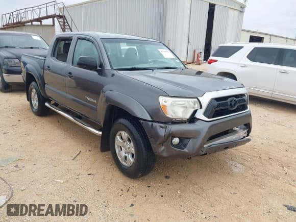 ✅ 2015 Toyota Tacoma PreRunner • VIN: 5TFJU4GNXFX064774 • Lot: 43769927. Listed on IAAI with 207,150 mi. Free auction sales archive from the USA and detailed vehicle history report at DreamBid. Image 1.