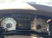 ✅ 2007 Ford Expedition XLT • VIN: 1FMFU15527LA34261 • Lot: 43204652. Wystawiony na IAAI z przebiegiem 225 327 mil. Bezpłatny archiwum sprzedaży aukcyjnych z USA i szczegółowy raport historii pojazdu na DreamBid. Zdjęcie 7.