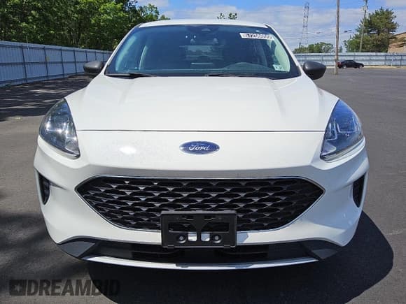 ✅ 2022 Ford Escape SE • VIN: 1FMCU9G62NUA60454 • Lot: 57258055. Listed on Copart with 137,874 mi. Free auction sales archive from the USA and detailed vehicle history report at DreamBid. Image 5.
