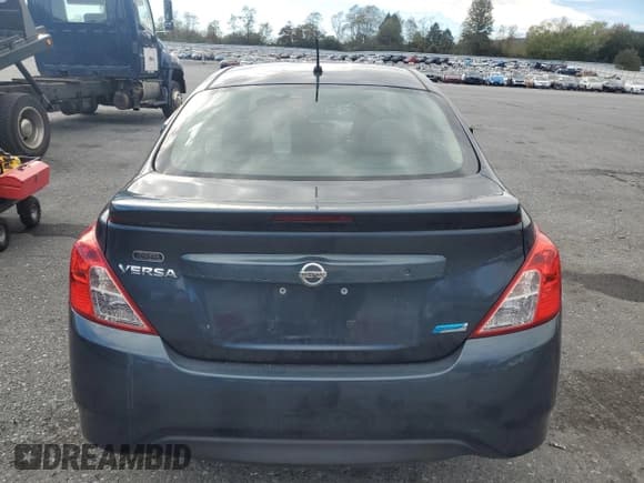 ✅ 2015 Nissan Versa S Plus • VIN: 3N1CN7AP0FL827076 • Lot: 82598295. Wystawiony na Copart z przebiegiem 132 343 mil. Bezpłatny archiwum sprzedaży aukcyjnych z USA i szczegółowy raport historii pojazdu na DreamBid. Zdjęcie 6.