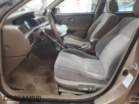 ✅ 2000 Toyota Camry CE • VIN: 4T1BG22K9YU936715 • Лот: 80398065. Опубликован ранее на Copart с пробегом 167 516 миль. Бесплатный доступ к архиву аукционных продаж из США и подробный отчёт об истории автомобиля на DreamBid. Изображение 7.