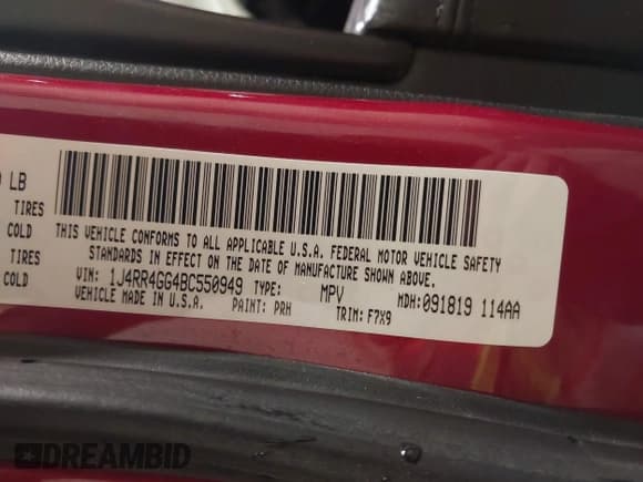 ✅ 2011 Jeep Grand Cherokee Laredo • VIN: 1J4RR4GG4BC550949 • Lot: 43546308. Listed on IAAI with 204,503 mi. Free auction sales archive from the USA and detailed vehicle history report at DreamBid. Image 9.