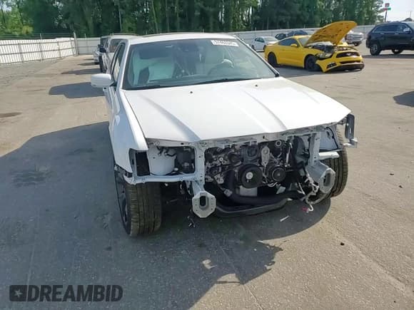 ✅ 2021 Chrysler 300 S • VIN: 2C3CCABT0MH512008 • Лот: 57463345. Опубликован ранее на Copart с пробегом 49 726 миль. Бесплатный доступ к архиву аукционных продаж из США и подробный отчёт об истории автомобиля на DreamBid. Изображение 13.