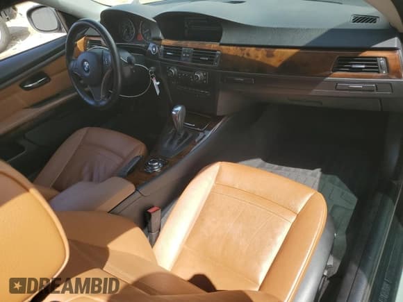 ✅ 2013 BMW 3 Series 328i • VIN: WBAKE5C56DJ106979 • Lot: 54351895. Listed on Copart with 152,163 mi. Free auction sales archive from the USA and detailed vehicle history report at DreamBid. Image 8.