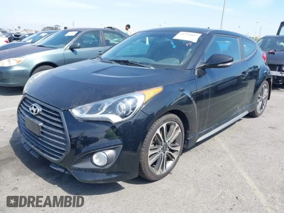 ✅ 2016 Hyundai Veloster Turbo Rally Edition • VIN: KMHTC6AE8GU255625 • Lot: 41754607. Wystawiony na IAAI z przebiegiem 94 011 mil. Bezpłatny archiwum sprzedaży aukcyjnych z USA i szczegółowy raport historii pojazdu na DreamBid. Zdjęcie 2.