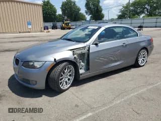 ✅ 2010 BMW 3 Series 335i • VIN: WBAWL7C57AP475149 • Lot: 61972245. Wystawiony na Copart z przebiegiem 101 989 mil. Bezpłatny archiwum sprzedaży aukcyjnych z USA i szczegółowy raport historii pojazdu na DreamBid. Zdjęcie 1.