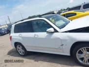 ✅ 2015 Mercedes-Benz GLK 350 • VIN: WDCGG8JB5FG338710 • Лот: 42882858. Опубликован ранее на IAAI с пробегом 118 520 миль. Бесплатный доступ к архиву аукционных продаж из США и подробный отчёт об истории автомобиля на DreamBid. Изображение 14.