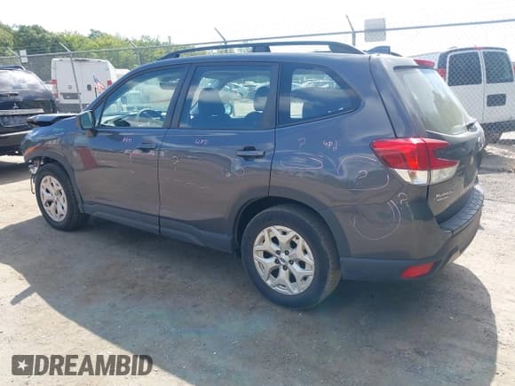 ✅ 2021 Subaru Forester • VIN: JF2SKADC0MH493801 • Lot: 43121588. Listed on IAAI with 53,261 mi. Free auction sales archive from the USA and detailed vehicle history report at DreamBid. Image 3.