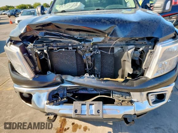 ✅ 2017 Nissan Titan SV • VIN: 1N6AA1F22HN549081 • Лот: 71369845. Опубликован ранее на Copart с пробегом 113 843 миль. Бесплатный доступ к архиву аукционных продаж из США и подробный отчёт об истории автомобиля на DreamBid. Изображение 11.