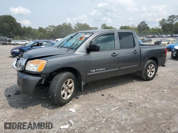 ✅ 2010 Nissan Titan SE • VIN: 1N6BA0ED6AN300905 • Lot: 71772605. Listed on Copart with 303,704 mi. Free auction sales archive from the USA and detailed vehicle history report at DreamBid. Image 1.