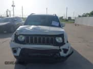 ✅ 2019 Jeep Renegade Latitude • VIN: ZACNJABB3KPJ90555 • Lot: 42535966. Wystawiony na IAAI z przebiegiem 77 055 mil. Bezpłatny archiwum sprzedaży aukcyjnych z USA i szczegółowy raport historii pojazdu na DreamBid. Zdjęcie 12.