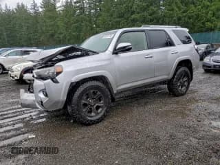 ✅ 2019 Toyota 4Runner SR5 Premium • VIN: JTEBU5JR4K5655108 • Lot: 95531745. Listed on Copart with 122,316 mi. Free auction sales archive from the USA and detailed vehicle history report at DreamBid. Image 1.