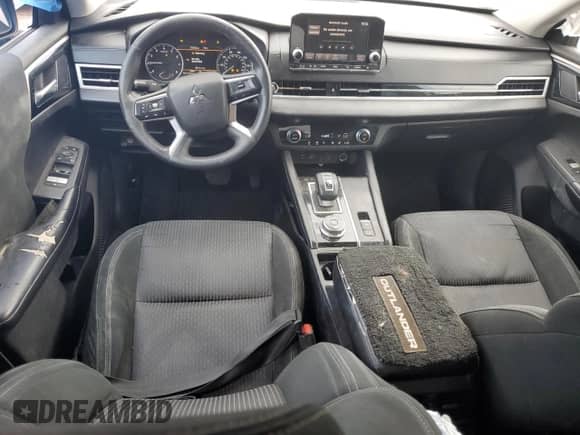 2022 Mitsubishi Outlander ES с VIN JA4J3TA82NZ063597, выставлен на аукционе Copart как лот 83817165 с пробегом 87 539 миль миль и Списание • Salvage title. История ставок и продаж доступна на DreamBid. Изображение 8.