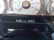 ✅ 2018 Rolls-Royce Dawn • VIN: SCA666D52JU115704 • Lot: 41816328. Wystawiony na IAAI z przebiegiem 41 305 mil. Bezpłatny archiwum sprzedaży aukcyjnych z USA i szczegółowy raport historii pojazdu na DreamBid. Zdjęcie 16.