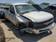 ✅ 2013 Chevrolet Silverado 2500HD Work Truck • VIN: 1GC0CVCG5DF173626 • Лот: 58605174. Опубликован ранее на Copart с пробегом 181 070 миль. Бесплатный доступ к архиву аукционных продаж из США и подробный отчёт об истории автомобиля на DreamBid. Изображение 4.
