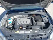 ✅ 2013 Volkswagen Passat SE • VIN: 1VWBN7A35DC044394 • Lot: 43689293. Wystawiony na IAAI z przebiegiem 74 727 mil. Bezpłatny archiwum sprzedaży aukcyjnych z USA i szczegółowy raport historii pojazdu na DreamBid. Zdjęcie 10.