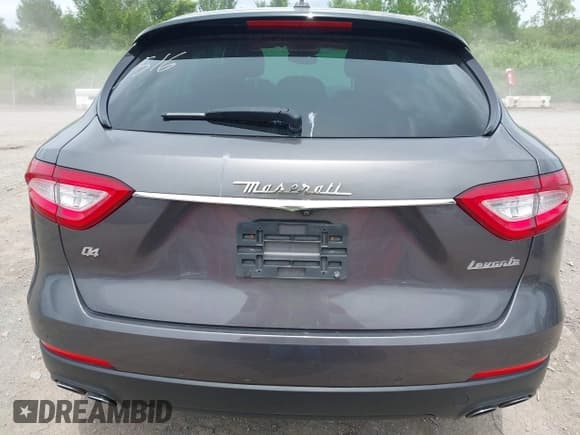 ✅ 2018 Maserati Levante • VIN: ZN661XUA2JX297461 • Lot: 42671491. Listed on IAAI with 96,952 mi. Free auction sales archive from the USA and detailed vehicle history report at DreamBid. Image 16.