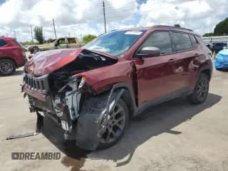2021 Jeep Compass 80th Anniversary z VIN 3C4NJDEB3MT566120, wystawiony jako Copart lot #68519085 z przebiegiem 46 319 mil mil oraz Nie do naprawy • Non repairable. Historia ofert i sprzedaży dostępna na DreamBid. Obrazek 1.