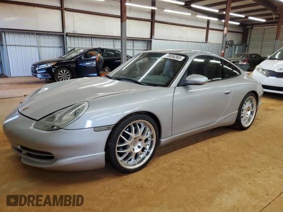 ✅ 2000 Porsche 911 • VIN: WP0AA2995YS620633 • Lot: 70656365. Wystawiony na Copart z przebiegiem 86 298 mil. Bezpłatny archiwum sprzedaży aukcyjnych z USA i szczegółowy raport historii pojazdu na DreamBid. Zdjęcie 1.